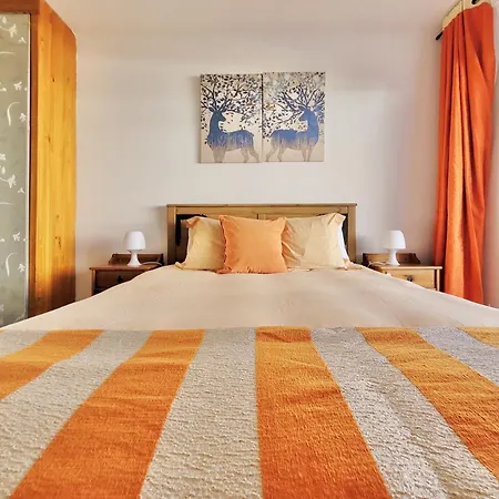 The Bird's Nest Puerto de la Cruz (Tenerife)